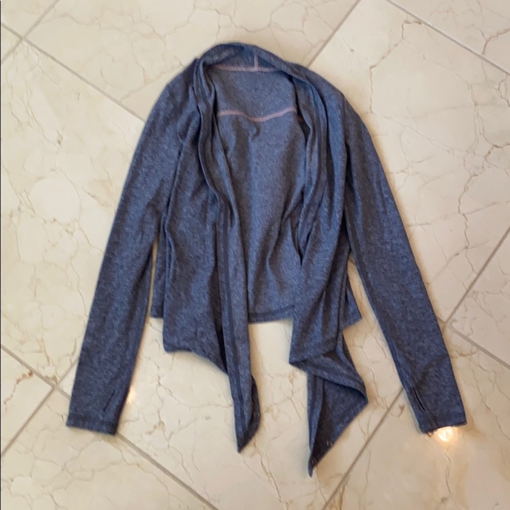Ivivva top